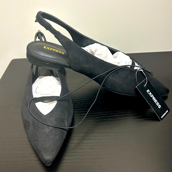 NWT Express Suede Flats - Picture 2 of 8